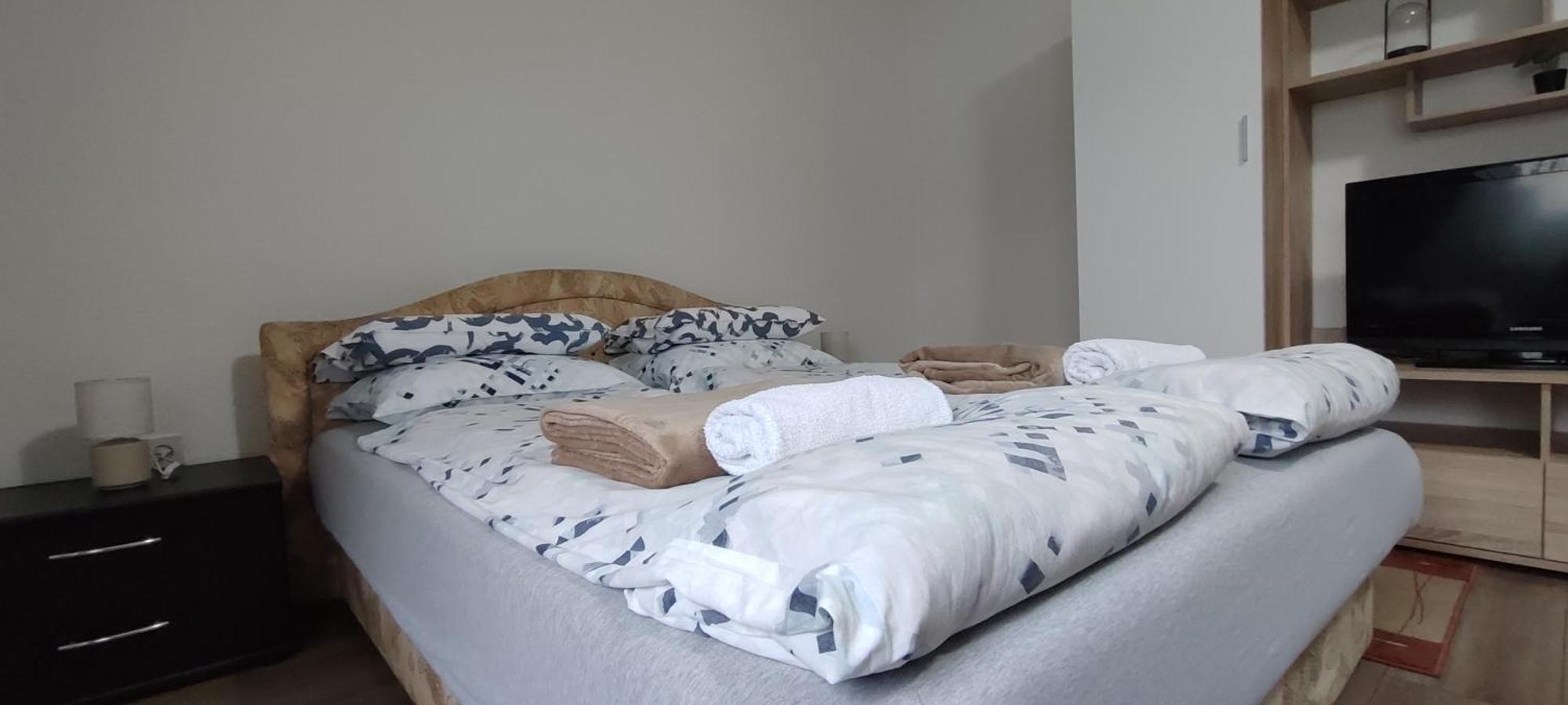 Apartment Hatinac Біхач Екстер'єр фото